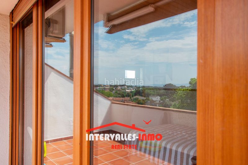 Foto be76ebfb-0a24-4929-b54b-bc4dd9cca20c. House with heating pool in Palau-solità i Plegamans