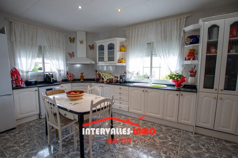Foto d9168c77-ecf8-4286-bc0e-e53d8f8b1542. Casa amb calefacció a Lliçà d´Amunt