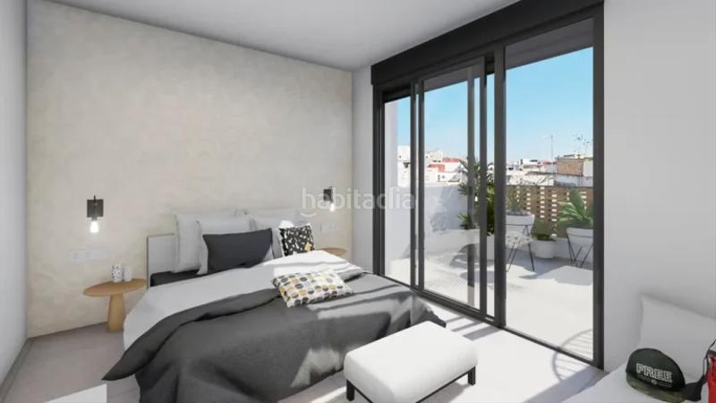 Foto 2fb94a71-cfa7-4d40-925e-6f205379cd1d. Zweistöckige wohnung 115m<sup>2</sup> in calle huesca 30 in El Cerro Sevilla