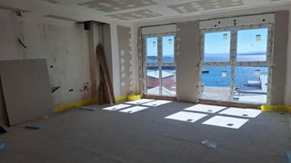 Pis  Avenida do malecón 69. Piso nuevo de 2 habitaciones y 2 baños con vistas al mar en ribe