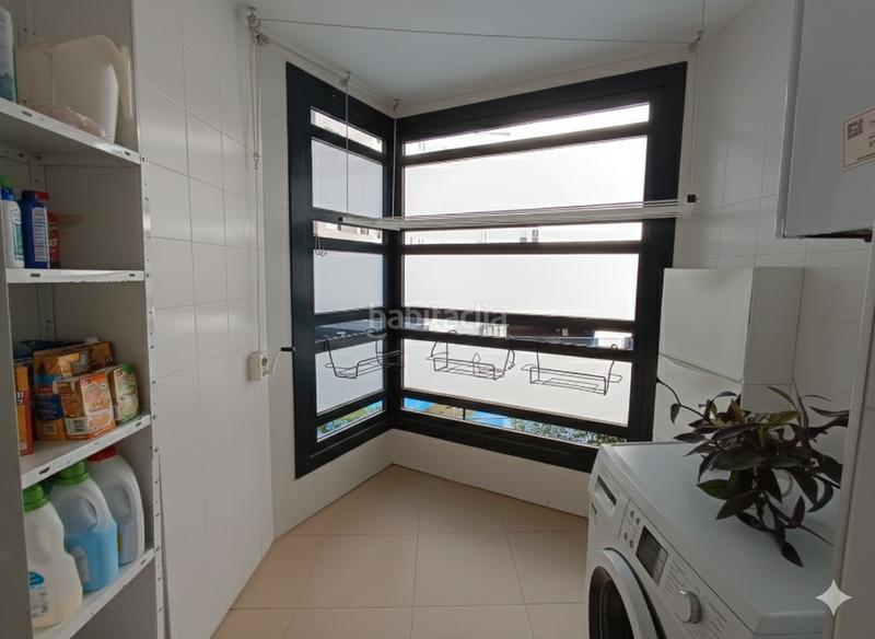 Foto 1c16d28a-aa7b-48b3-983d-e86352f06b3e. Appartement avec chauffage parking piscine dans Adelfas Madrid
