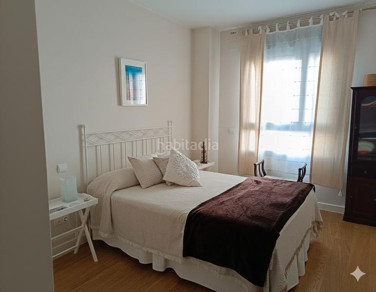 Foto 41817d3f-daca-47f5-bdfc-57a6de0232b5. Appartement avec chauffage parking piscine dans Adelfas Madrid