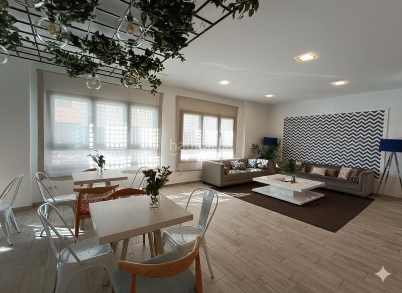 Foto 9551c268-57d7-418d-b3f2-bb52c80e6808. Appartement avec chauffage parking piscine dans Adelfas Madrid