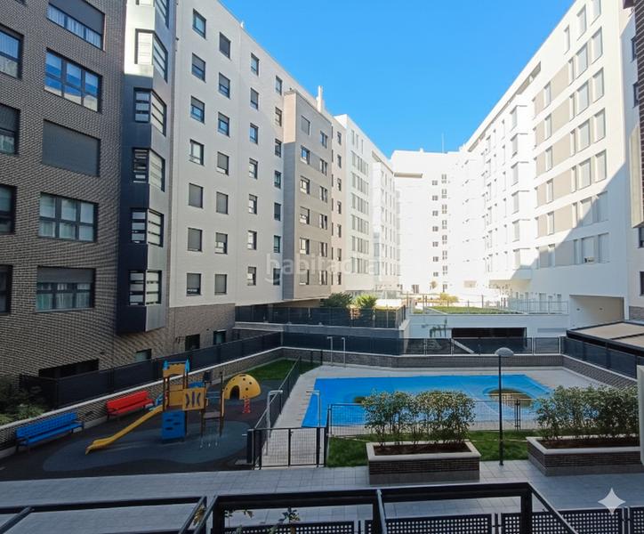 Foto ffbbdb03-f48f-4f37-9693-284bbc9363fe. Appartement avec chauffage parking piscine dans Adelfas Madrid