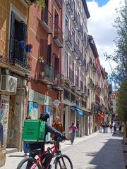 Pis a Calle del Espíritu Santo