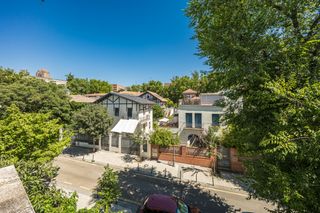 Chalet en Niño Jesús. Vivir en colonia del retiro