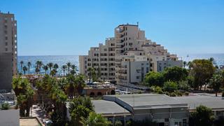 Pis en Calle galen 9. Piso centrico con vistas al mar magic world galeon iii
