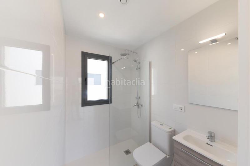 Foto 5b5e1e3d-e2cd-4377-828c-715640d60582. Haus in Sant Maurici Empuriabrava
