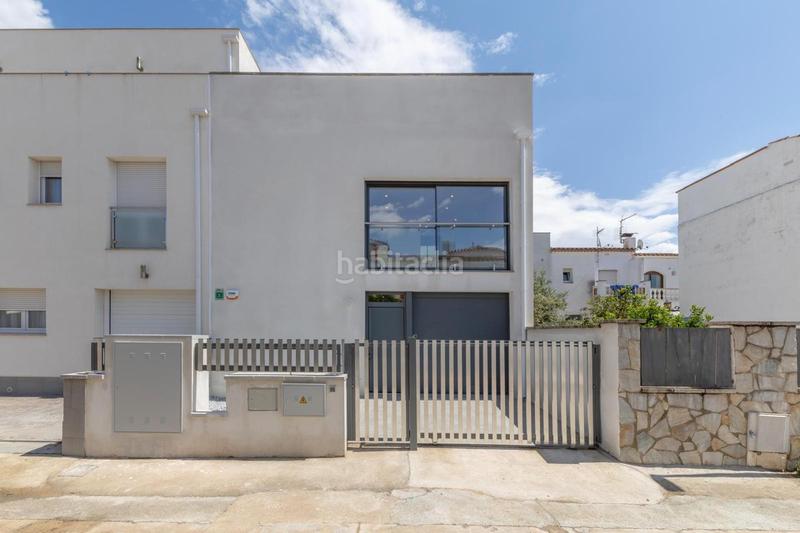 Foto feeeb5c0-deb5-485c-85ae-49f86bfdc069. Haus in Sant Maurici Empuriabrava