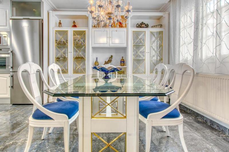 Foto 030db9c6-b31e-4245-86df-92e1f4111d66. House with parking pool in Requesens Empuriabrava