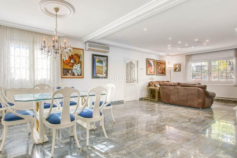 Foto 1132587e-2946-4cf1-96da-e4efb7876819. House with parking pool in Requesens Empuriabrava