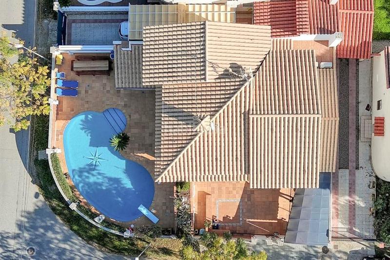 Foto a4fa89e2-ca64-425e-96ee-ba061f8000bd. House with parking pool in Requesens Empuriabrava