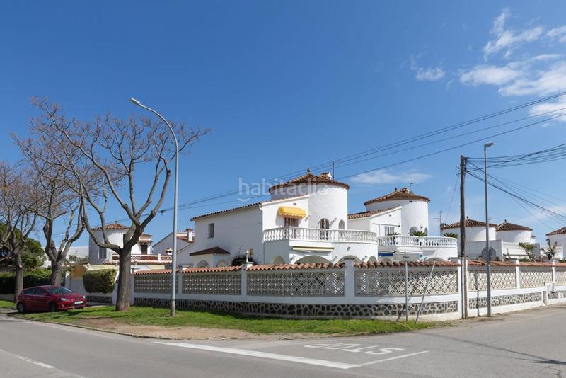 Foto 8f12991b-432e-4114-8de3-1d9580af50ab. Casa a Peni Empuriabrava