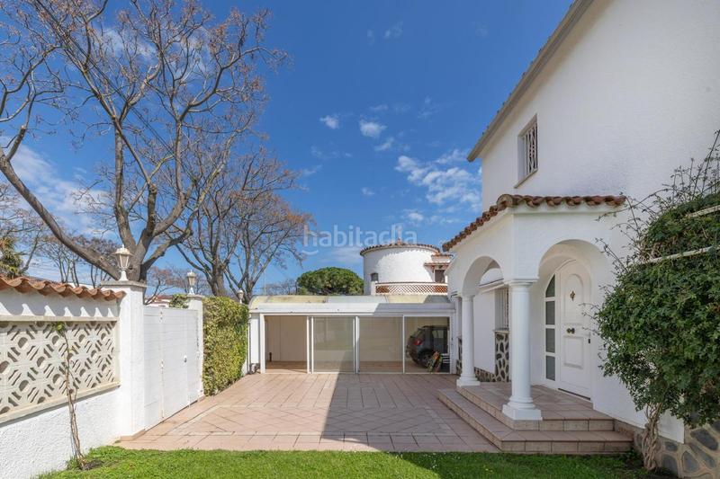 Foto 96f6e0db-feeb-4459-84c2-0b79492c875e. Casa a Peni Empuriabrava