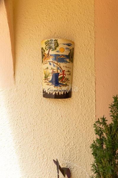 Foto 0a843f59-bb85-484a-913a-820d1f405792. Casa amb aparcament piscina a Muga - Gran Reserva - Badia Empuriabrava