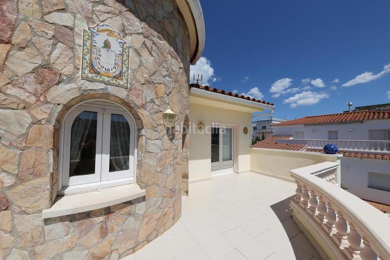 Foto c417540c-1c8a-4150-aece-b0e4dc7da607. Casa amb aparcament piscina a Muga - Gran Reserva - Badia Empuriabrava