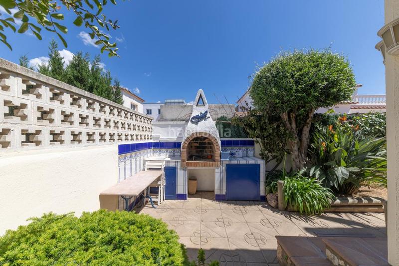 Foto cb9f8450-66fc-4934-805e-c93f02255cea. Casa amb aparcament piscina a Muga - Gran Reserva - Badia Empuriabrava