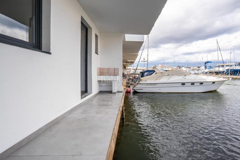 Foto 76dae8b8-9682-4c13-aaac-3574752b9390. Casa amb aparcament a Salins - Cavall de Mar Empuriabrava