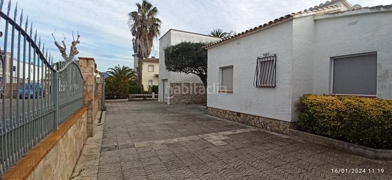 Foto 40301c98-4e77-455f-a18e-d14626e5fb79. Maison avec piscine dans Cap Ras - Creus - Falconera Empuriabrava