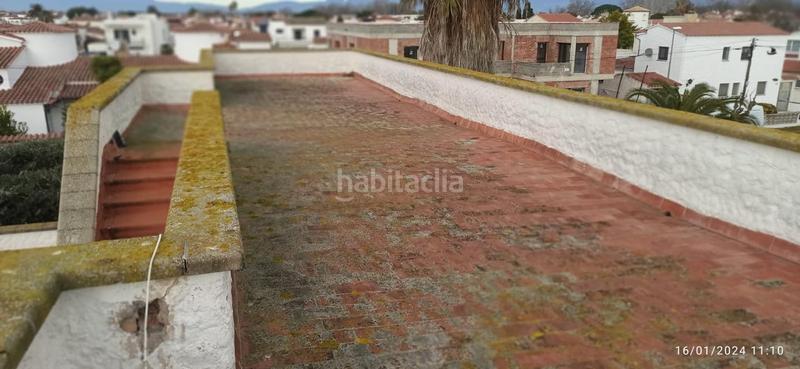 Foto 8de15be8-a4da-4ee4-9b7e-aec3549a63d3. Maison avec piscine dans Cap Ras - Creus - Falconera Empuriabrava