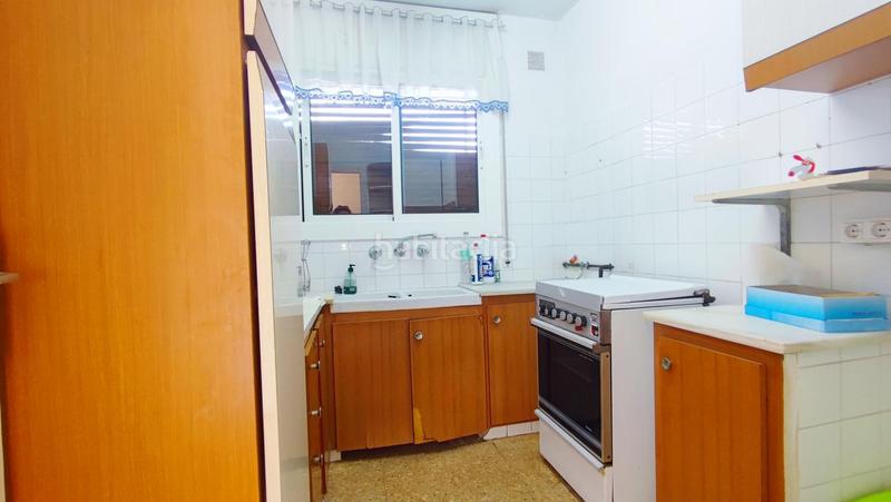 Foto 99978a03-036e-4d17-b5ac-228b6d04277c. Piso apartamento con terraza y jardines comunitarios, centro en Sitges