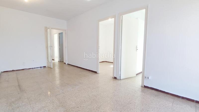 Foto d0b76939-cbab-4255-9e12-3ceccfe43078. Piso apartamento con terraza y jardines comunitarios, centro en Sitges