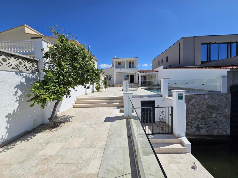 Foto acbe4c8f-c73a-4d89-acc5-3c0ba798ed32. Haus in Alberes Empuriabrava