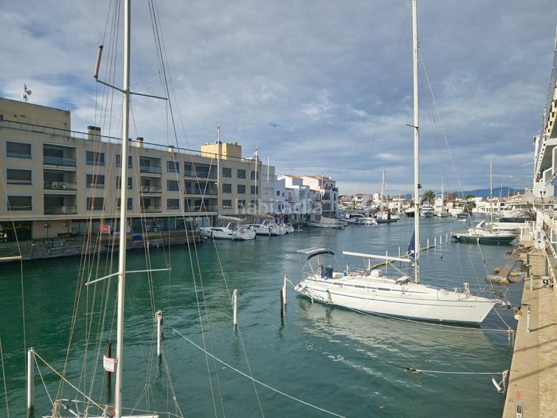 Foto 1eef3a71-94e5-44bc-8309-ef1fe4088e40. Haus mit parking in Port Grec - Port Moxó Empuriabrava