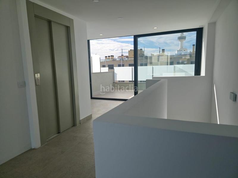 Foto 282acf1a-665a-4ad5-970f-e665a4dbcf01. Haus mit parking in Port Grec - Port Moxó Empuriabrava