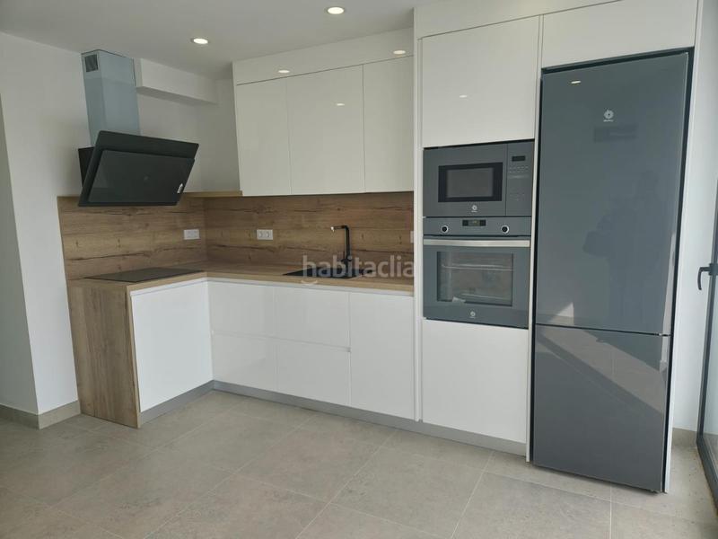 Foto 6f5dcd05-3e77-4163-8daf-ff3cbded3307. Haus mit parking in Port Grec - Port Moxó Empuriabrava