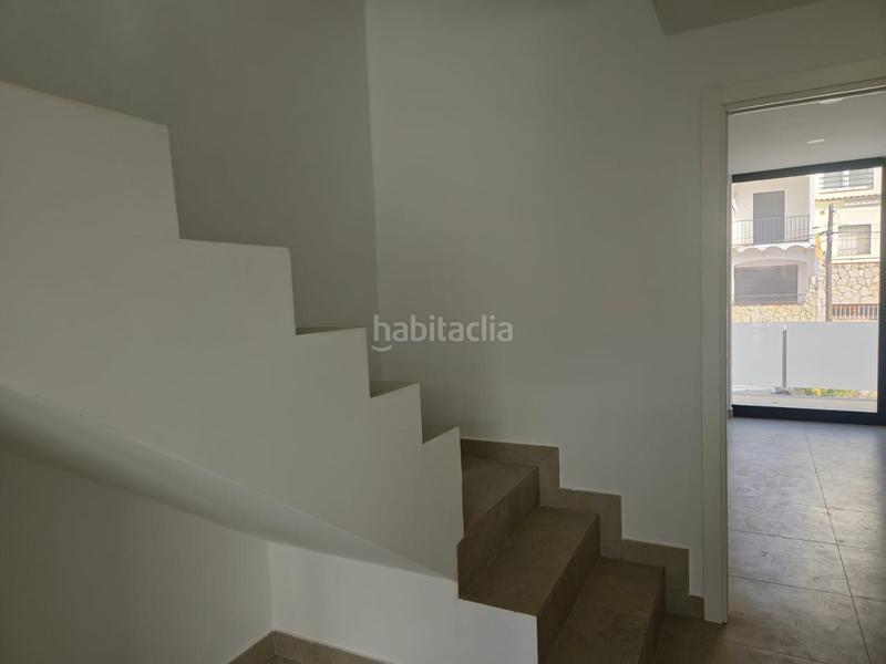 Foto c98b0556-3e90-4868-b2df-c719915e1120. Haus mit parking in Port Grec - Port Moxó Empuriabrava