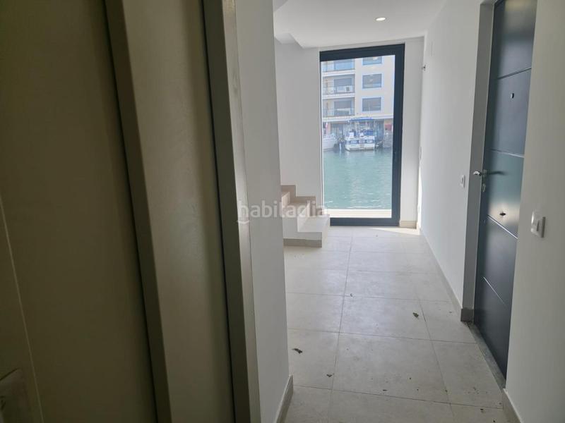 Foto f7e3a296-f448-4775-9956-8ce954f41cc4. Haus mit parking in Port Grec - Port Moxó Empuriabrava