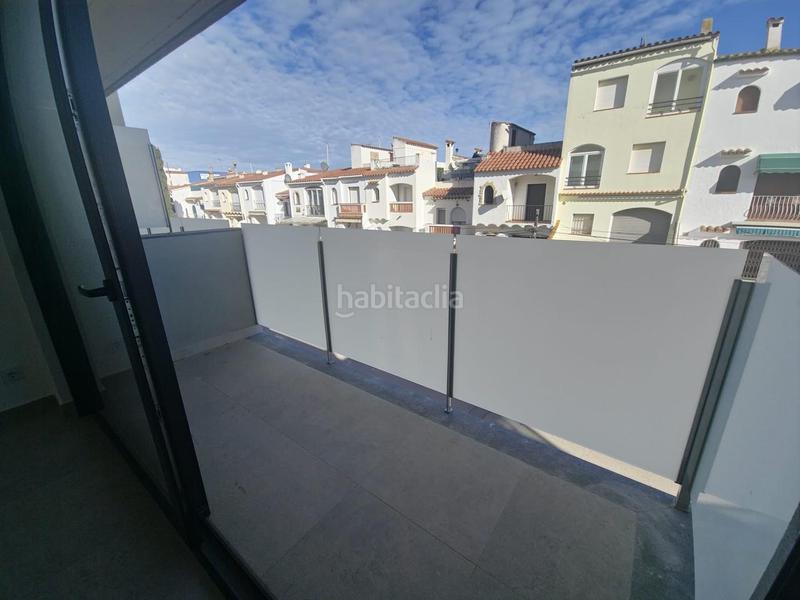 Foto 1e3c71ee-0fce-4f5c-909f-3ed82fcc36c6. Casa con parcheggio in Port Grec - Port Moxó Empuriabrava