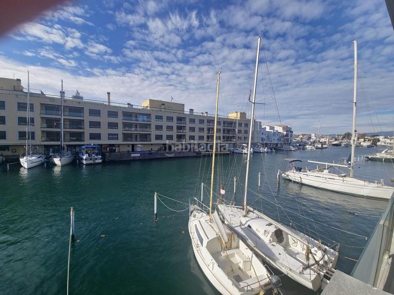 Foto a92cb2e1-6147-4c45-a59f-0e334783a334. Casa con parcheggio in Port Grec - Port Moxó Empuriabrava