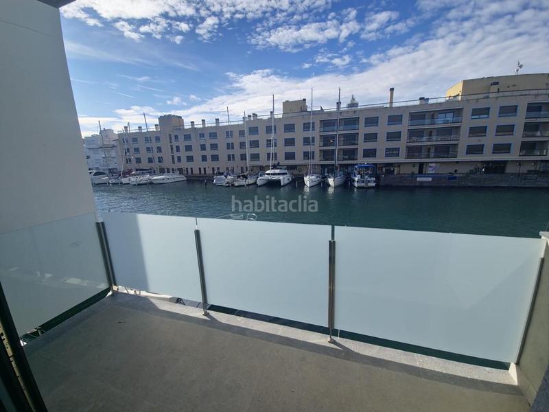 Foto e853958b-b690-46ac-b6f3-5d219e5247b0. Casa con parcheggio in Port Grec - Port Moxó Empuriabrava