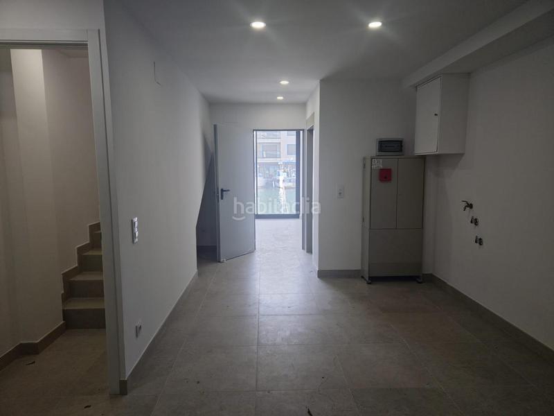 Foto ef57b3cb-1c4f-48de-a3e3-6dd35ae82a2b. Casa con parcheggio in Port Grec - Port Moxó Empuriabrava