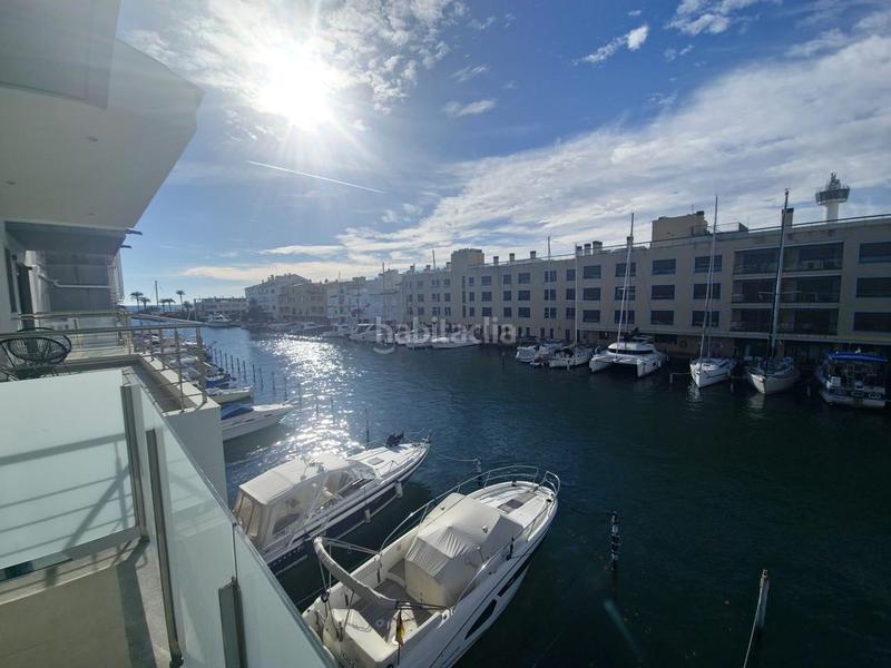 Foto f8b8aa39-c4f8-4034-a457-77664fea694e. Casa con parcheggio in Port Grec - Port Moxó Empuriabrava