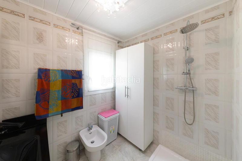 Foto 1318c231-804b-40cb-9f2c-f8248224d1be. Casa con parcheggio piscina in Montgrí Empuriabrava