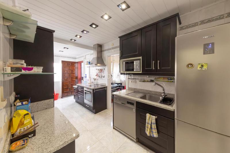 Foto ad77b776-333d-48ed-98bd-af71e2c34b79. Casa con parcheggio piscina in Montgrí Empuriabrava