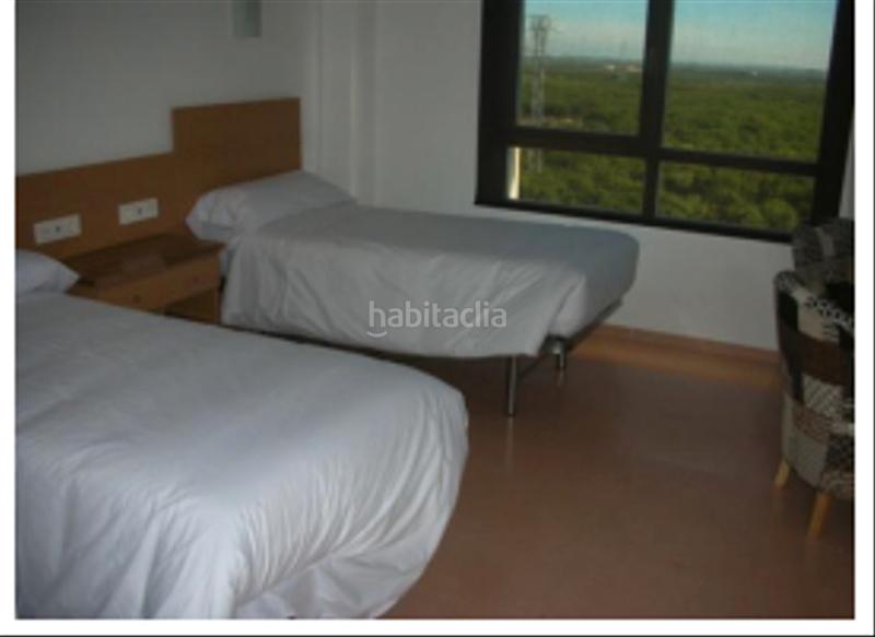 Foto a2e8f8de-1a38-4038-8818-2417f9e455ca. Edificio con piscina in Soternes Valencia