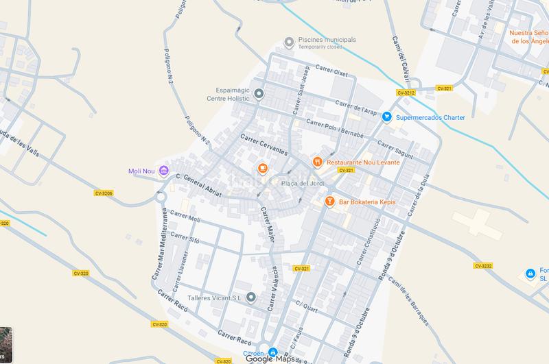 Foto d4af6e13-fd43-44e3-b4a1-71864429d87a. Edificio con piscina in Soternes Valencia