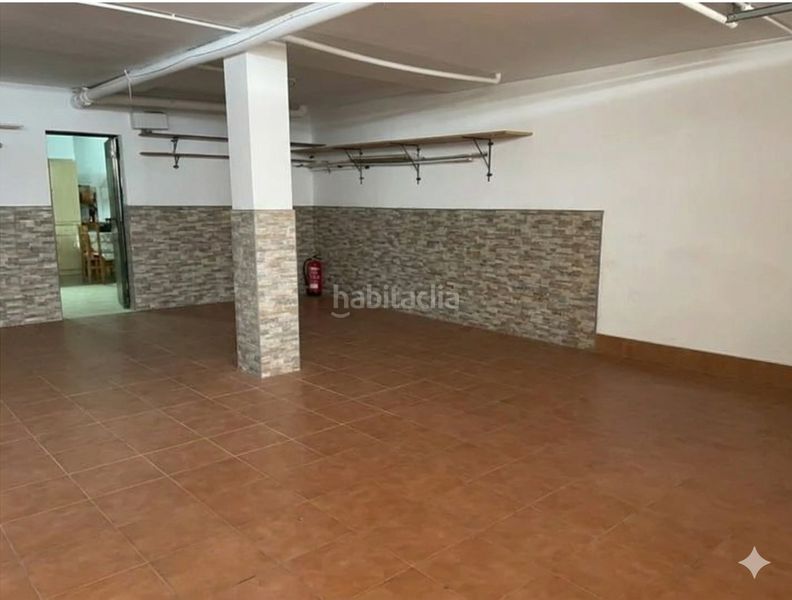 Foto 4c83cbaa-dbbc-430e-9313-e1b8bc08cb61. Casa adossada amb aparcament a Lepe