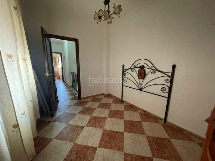 Foto 77edc787-4638-419d-88bf-3a5bd35ac78d. Casa adossada amb aparcament a Lepe