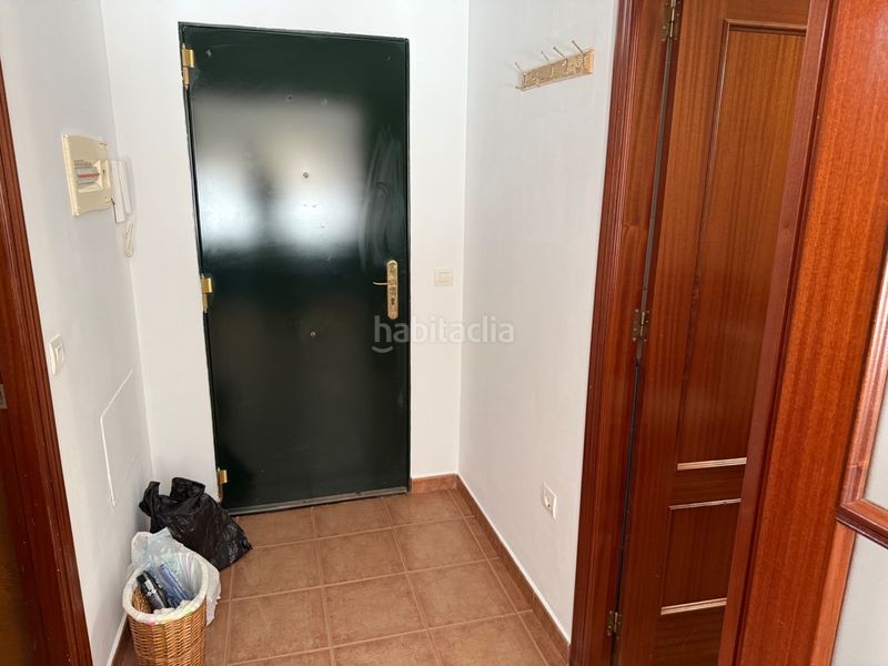 Foto a6f802f4-5bf4-4139-97b8-7d3903ac12da. Pis a calle perú 6 a Lepe