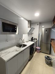 Etagenwohnung in Las Colonias. Oportunidad