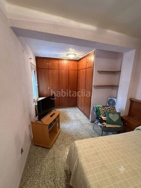 Foto 109cca42-5786-40b8-baa1-64010e189198. Pis a Isla Chica Huelva