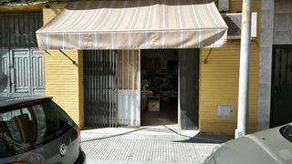 Local Comercial  Calle río guadiana. Se vende local en el barrio de perez cubillas