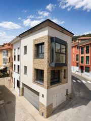 Duplex in Miraflores de la Sierra. Precioso dúplex a estrenar en miraflores de la sierra