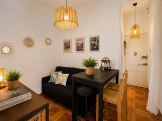 Lloguer Pis a Embajadores-Lavapiés. Alquiler de temporada en lavapiés calle tres peces.tranquilidad