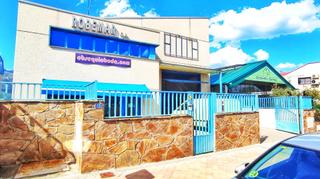 Business premise in de la Capellanía